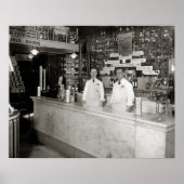 Drug Store Soda Fountain, 1921.  foto Poster (Voorkant)