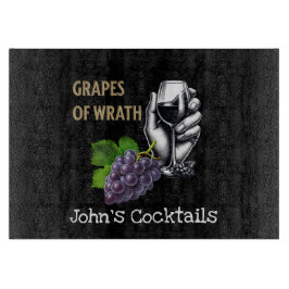 Druiven van toorn. Literair thema. Bewerkbare naam Snijplank