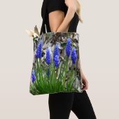 Druivenhyacinths... Tote Bag (Dichtbij)