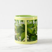 Druk als een bij, dus Buzz Off - Mok (Center)