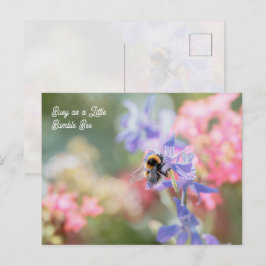 "Druk als een kleine hommel" Zachte pastelbloemen Briefkaart