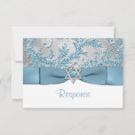 DRUKSTBOW - Winter Wonderland Bat Mitzvah RSVP<br><div class="desc">****Let erop dat het lint, de boog, de glitter en de zilverster op de afbeeldingen zijn gedrukt en niet echt zijn. Deze elegante ijsblauwe, zilvergrijze florale FAUX glitter demask patroon Bat Mitzvah rsvp kaart heeft een achtergrond van aangebrachte witte sneeuwvlokken erop en een DRUKTE stalen blauw lint en boog met...</div>