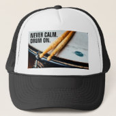 Drum nooit kalmeren op drummer trucker pet (Voorkant)