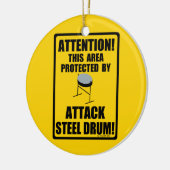 Drum van Attack Steel Keramisch Ornament (Links)