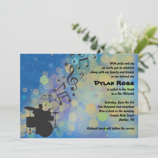 Drummer Boy Bar Mitzvah Uitnodiging (Staand voorkant)