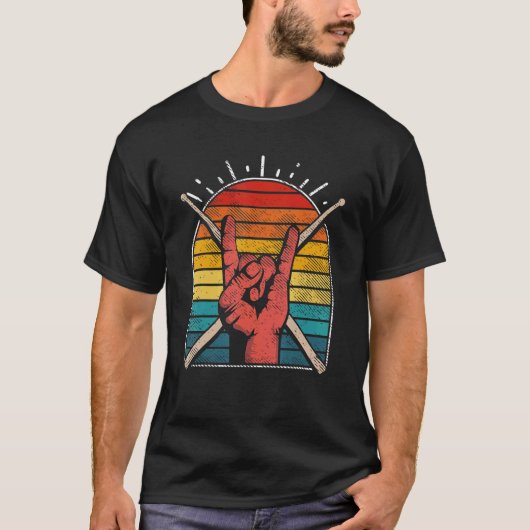 Drummer Drummer Retro Fist & Drum Sticks 5 T-shirt (Voorkant)