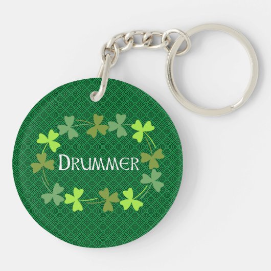 Drummer Shamrock Oval Sleutelhanger (Achterkant)