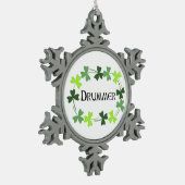 Drummer Shamrock Oval Tin Sneeuwvlok Ornament (Links)