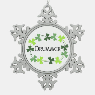 Drummer Shamrock Oval Tin Sneeuwvlok Ornament