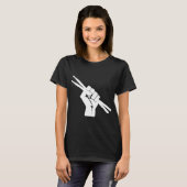 Drummer vuist met drumsticks t-shirt (Voorkant volledig)