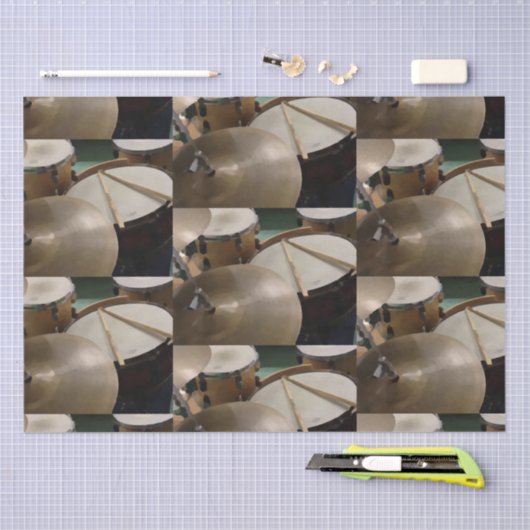 Drumset bekkens en stokken tissuepapier (Craft)