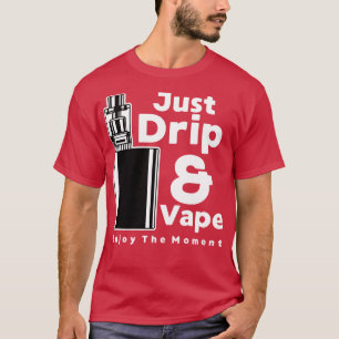 DRUPPELEN EN DAMPEN T-SHIRT