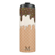 Druppelende chocolade ijs wafel kegel monogram