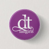 DT Fangirl Button (Paarse Stippen) (Voorkant)