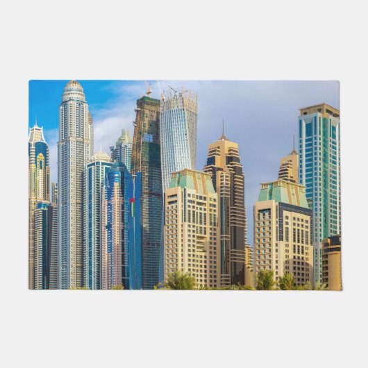 Dubai modern skyscrapers Corniche Deurmat (Voorkant)