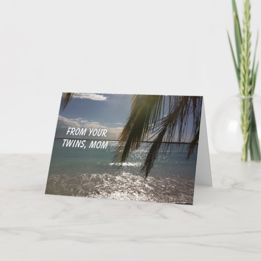 DUBBEL DE LIEFDE VAN EEN TWEELING OP MAMA'S VERJAA KAART (Voorkant)