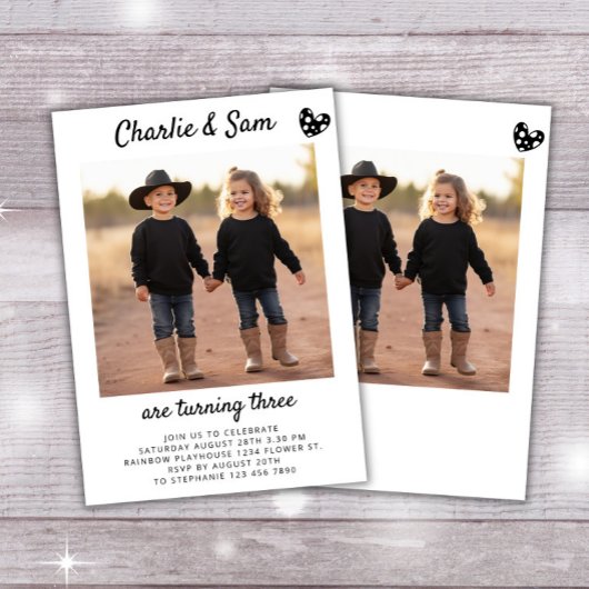 Dubbele broer en zus portret foto minimale boho ve kaart