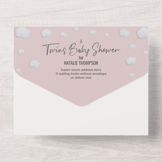 Dubbele troebele kleren Twins Girls boeken Baby Sh All In One Uitnodiging (Achterkant)