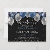 Dubbele Verjaardag Blauwe en Zilveren Ballonuitnod Kaart (Voorkant)