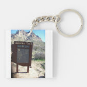 Dubbelzijdige Picket Post-berg Sleutelhanger (Achterkant)