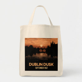 Dublin Dusk: boeiende schemerscènes Tote Bag