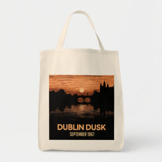 Dublin Dusk: boeiende schemerscènes Tote Bag