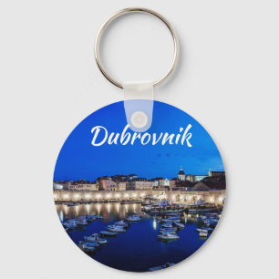 Dubrovnik haven en muren verlicht 's nachts sleutelhanger