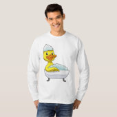 Duck at Bathing with Bathtub & Foam T-shirt (Voorkant volledig)