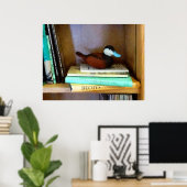Duck Decoy on Bookshelf Poster (Thuiskantoor)