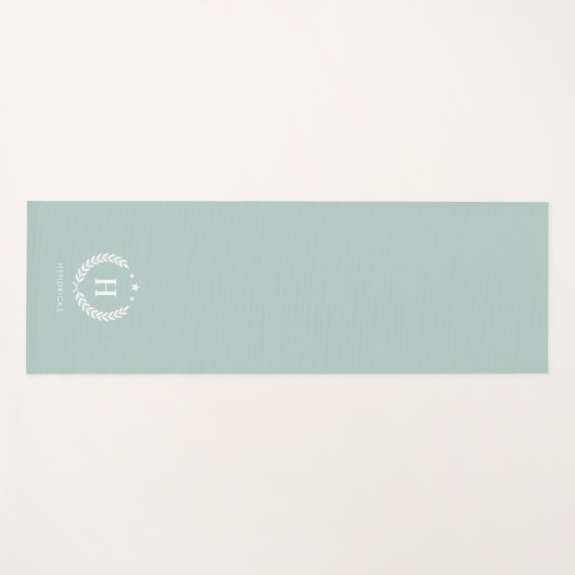 Duck Egg Green Monogram Stylish Modern Minimalist Yogamat (Voorkant (horizontaal))