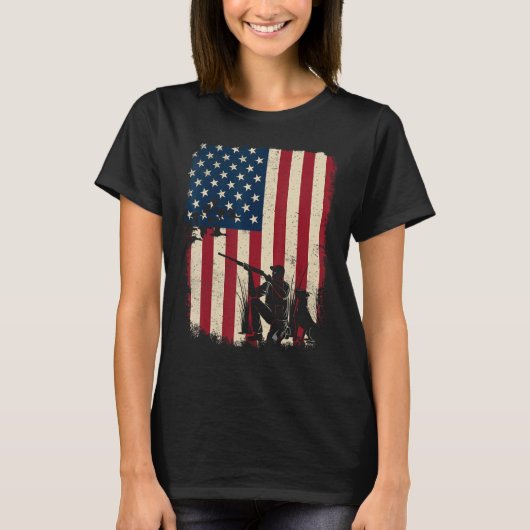 Duck Hunting Distressed Patriotic American Flag  H T-shirt (Voorkant)