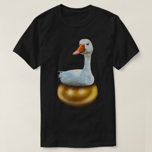 Duck Sitting on a Golden Egg T-shirt (Design voorkant)