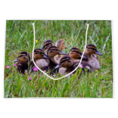 Ducking Huddle Gift Bag Large Cadeautasje (Voorkant)