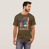 Duckoholic Mallard Duck American Flag Waterfowl T-shirt (Voorkant volledig)