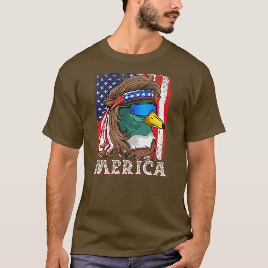 Duckoholic Mallard Duck American Flag Waterfowl T-shirt (Voorkant)