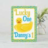 Ducky Lucky One eerste verjaardag uitnodiging (Staand voorkant)