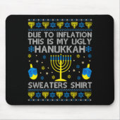 Due To Inflation This Is My Ugly Hanukkah Sweaters Muismat (Voorkant)