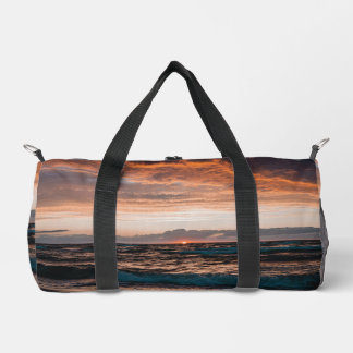 Duffle bag with ocean beach waves image plunjezak
