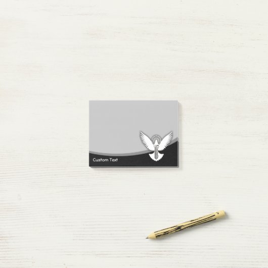 Duif met sleutel post-it® notes (Op bureau)