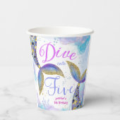 Duik in Vijf Meisjes 5e Verjaardag Papieren Bekers (Achterkant)