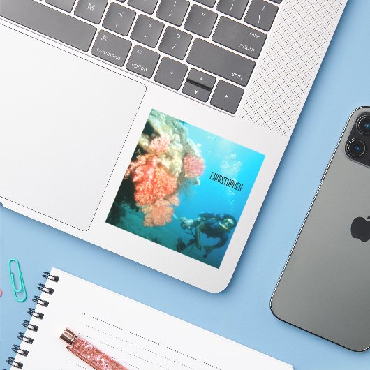 Duiken gepersonaliseerd sticker (Laptop met iPhone)