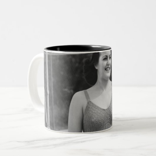 Duikerbord Tweekleurige Koffiemok (Voorkant links)