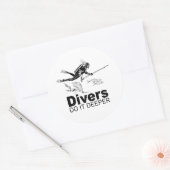 duikers doen het dieper ronde sticker (Envelop)