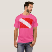 Duikvlag  versleten duiken t-shirt (Voorkant volledig)