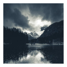 Duisternis en regen bij Zgornje Jezersko, Slovenië