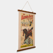 Duits circus Poster van een Man staande op paard Hangend Wandkleed (Gebogen)