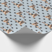 Duits Shepherd Dog Paw-printpatroon op zilver Cadeaupapier (Hoek)