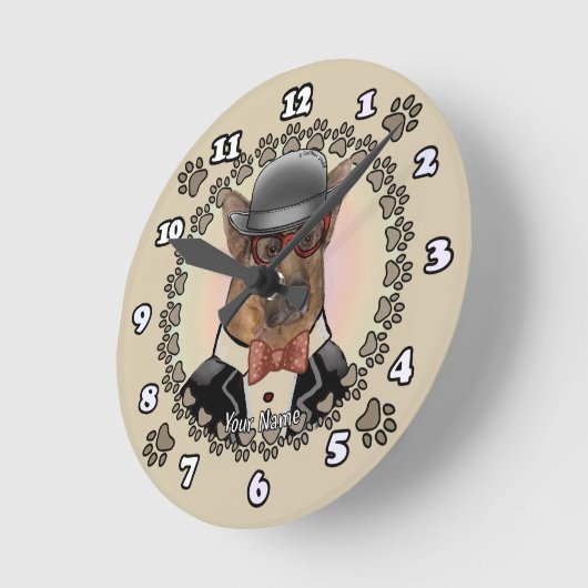 Duitse herder draagt glazen klok (Hoek)