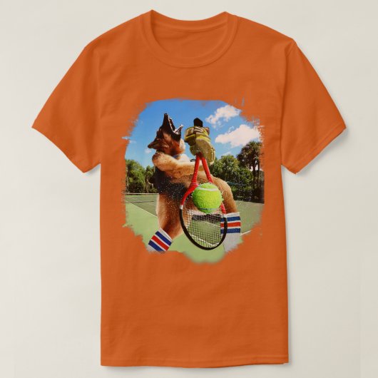 Duitse herder hond spelen tennis t-shirt (Design voorkant)