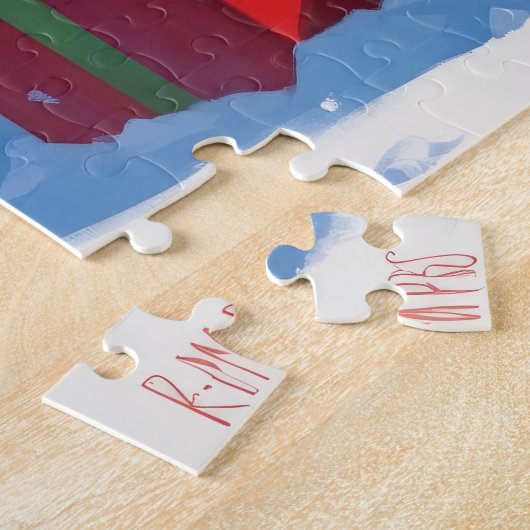 Duitse herder loopt in de sneeuw met kerst Pet Legpuzzel (Zijkant)